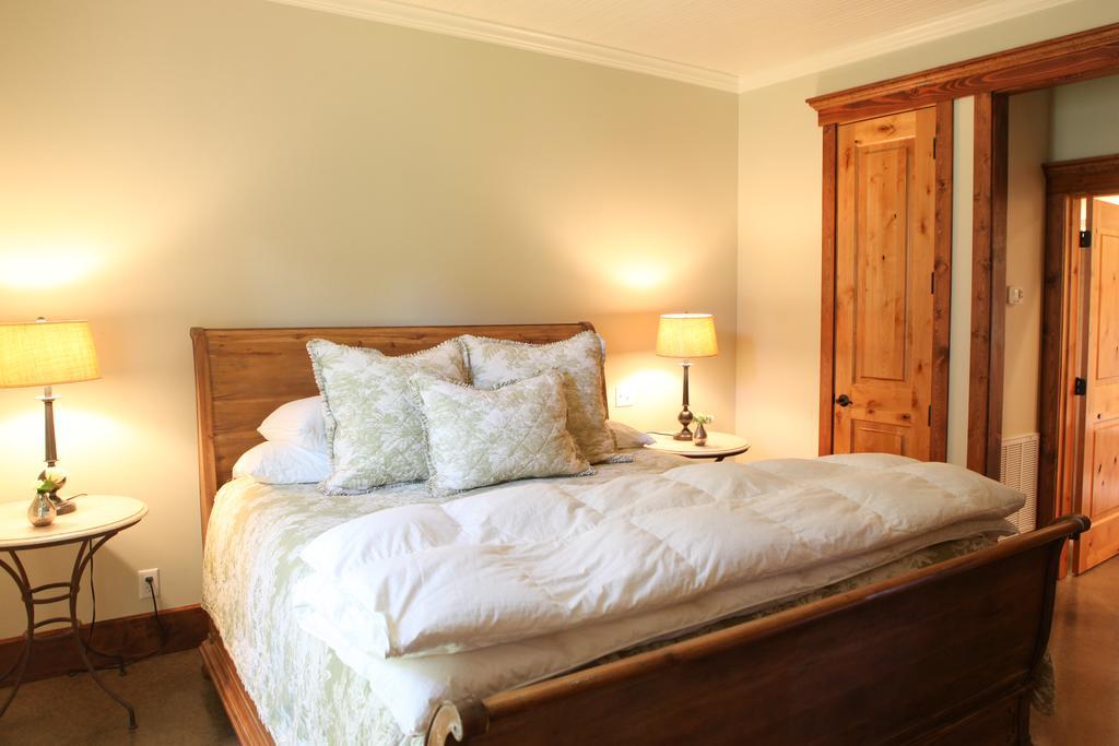 Hoffman Haus Bed & Breakfast Fredericksburg Ngoại thất bức ảnh