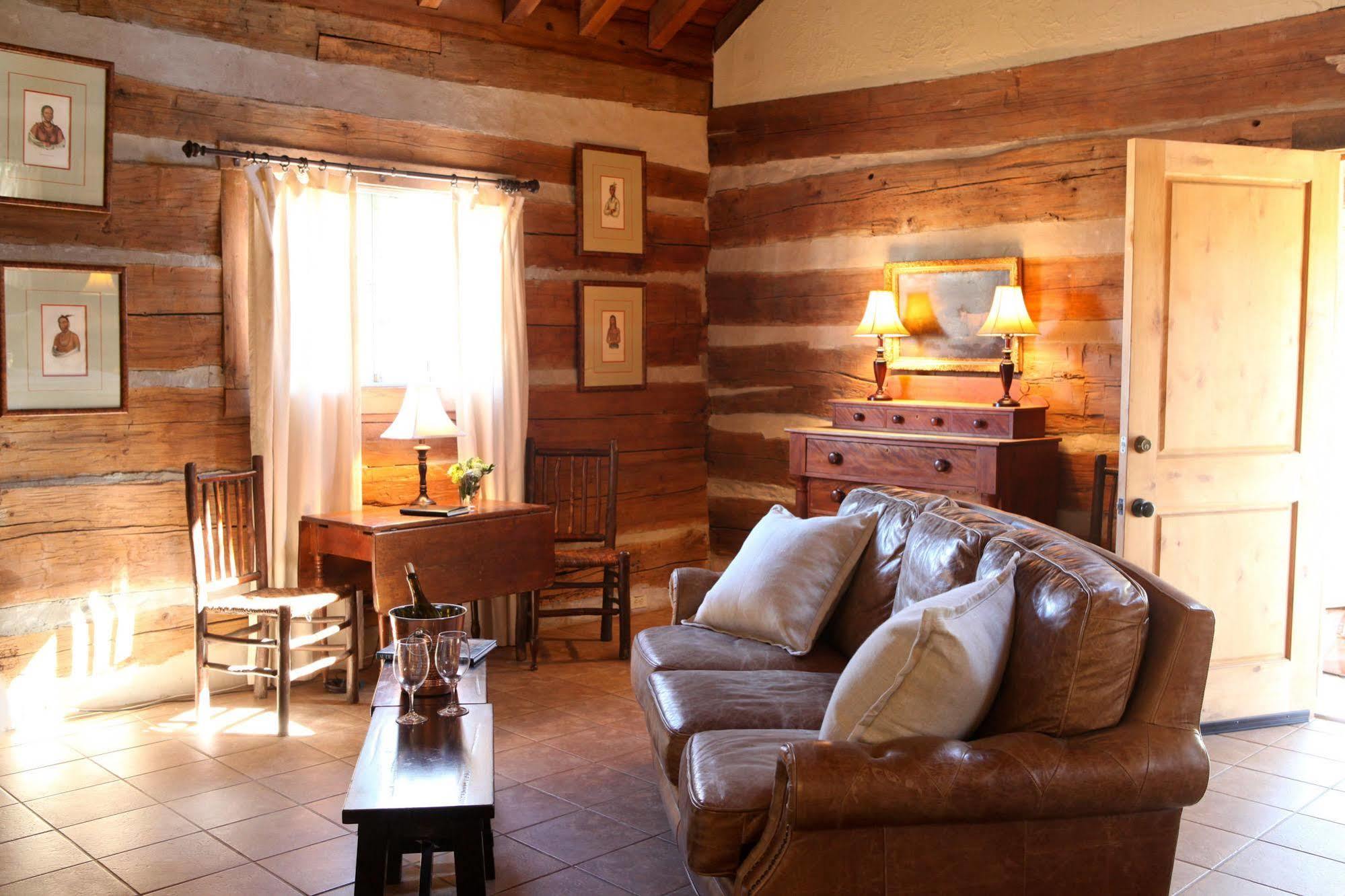 Hoffman Haus Bed & Breakfast Fredericksburg Ngoại thất bức ảnh