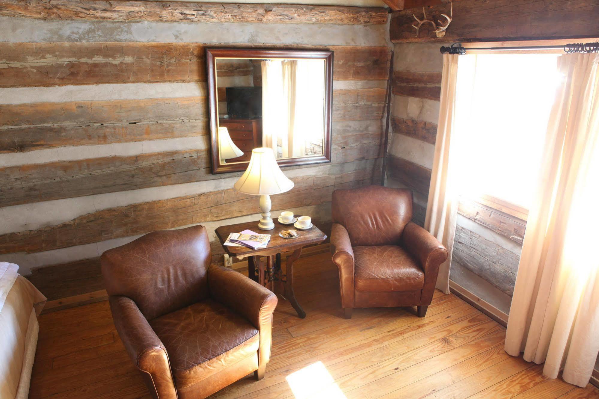 Hoffman Haus Bed & Breakfast Fredericksburg Ngoại thất bức ảnh