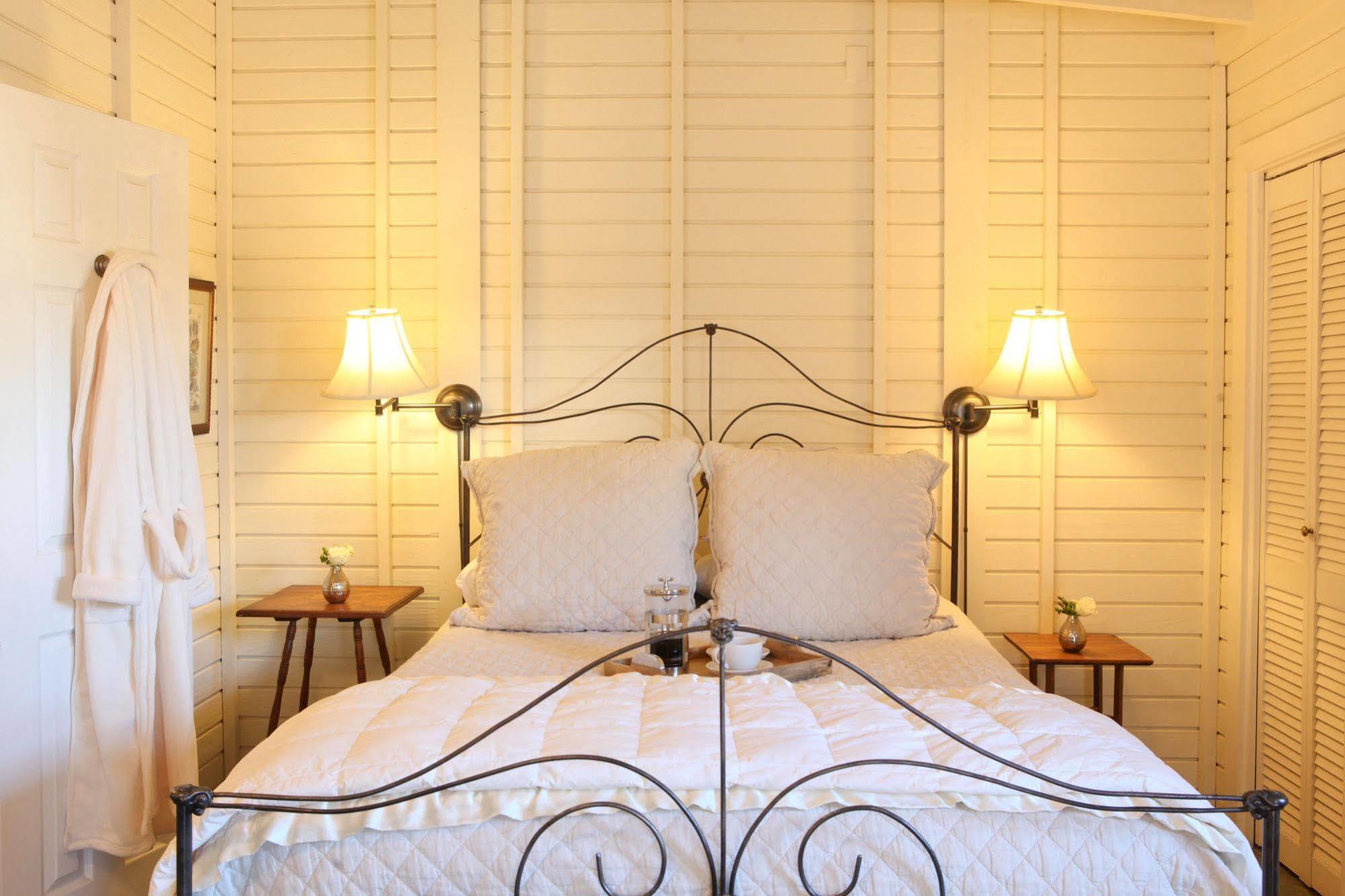 Hoffman Haus Bed & Breakfast Fredericksburg Ngoại thất bức ảnh