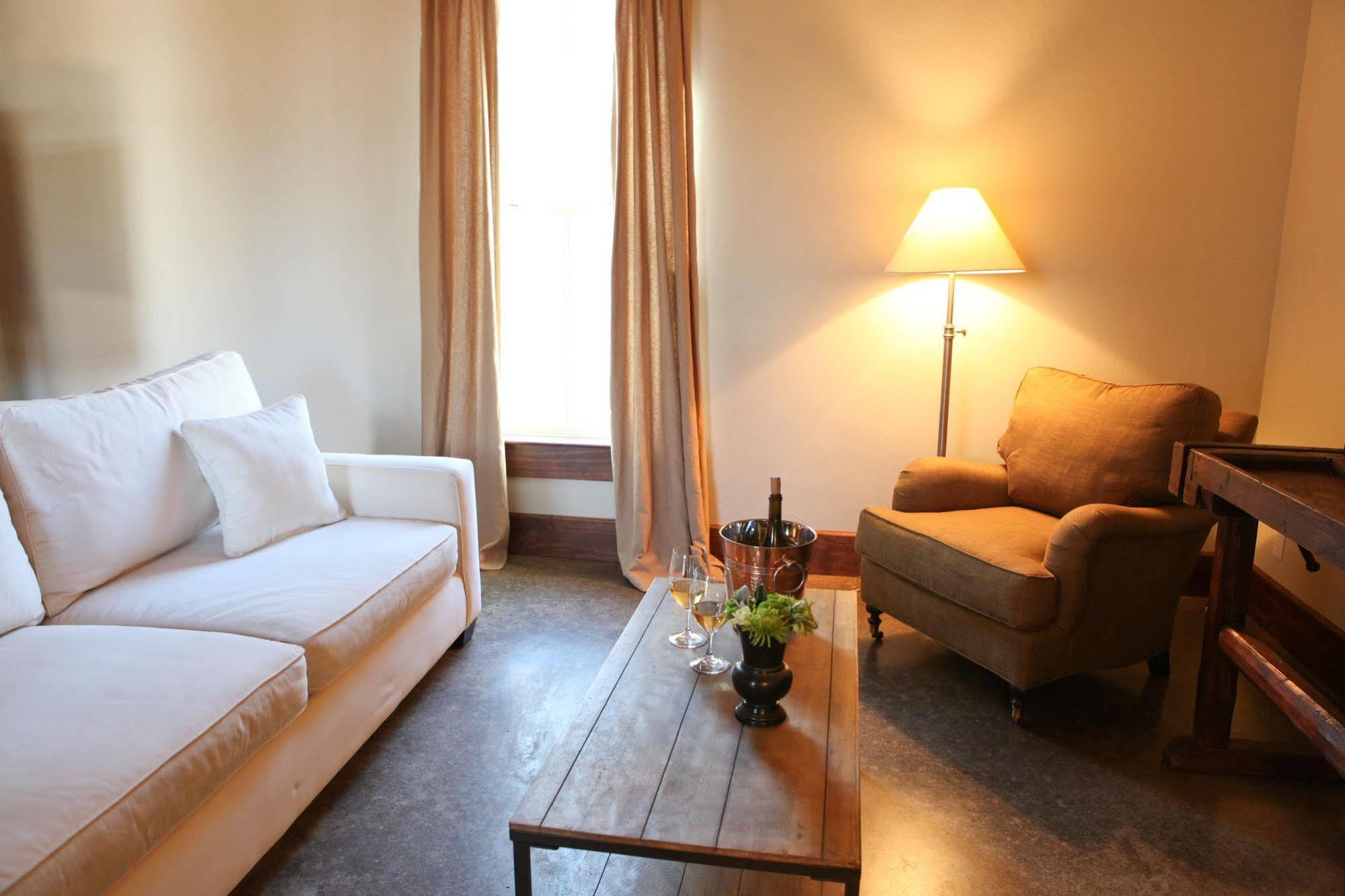 Hoffman Haus Bed & Breakfast Fredericksburg Ngoại thất bức ảnh